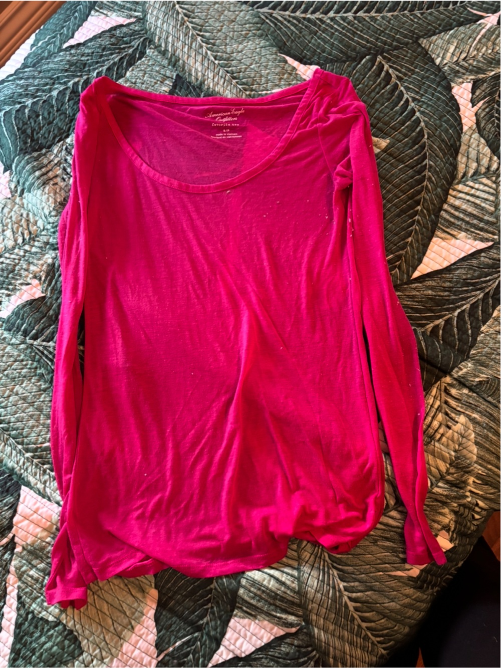 American Eagle Outfitters Long Sleeve Scoop Neck Top - Pink